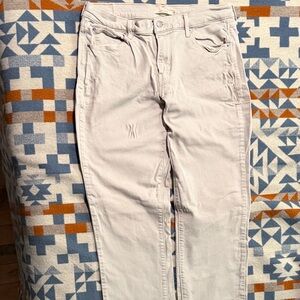 Levi's Straight Leg Khaki Pants